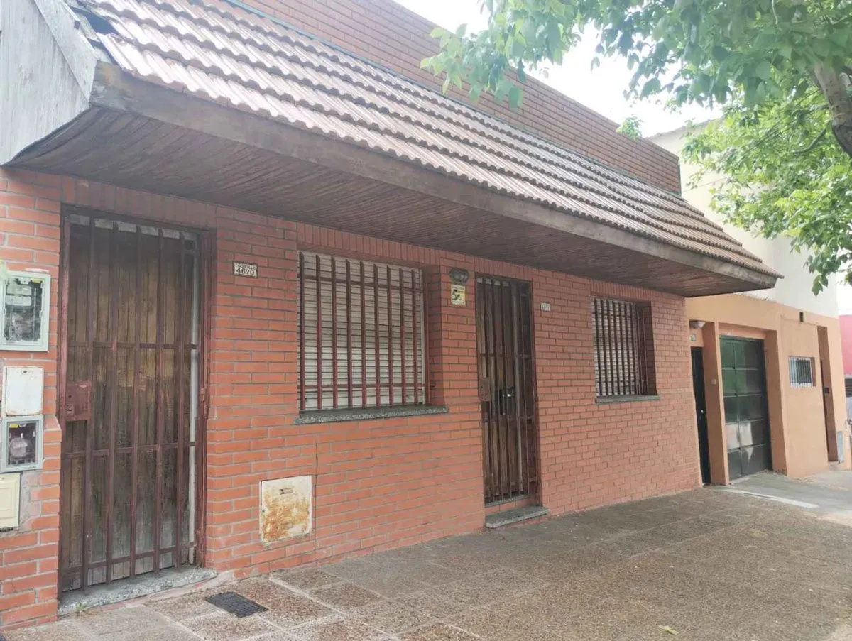 Casa en Timoteo Gordillo 4600