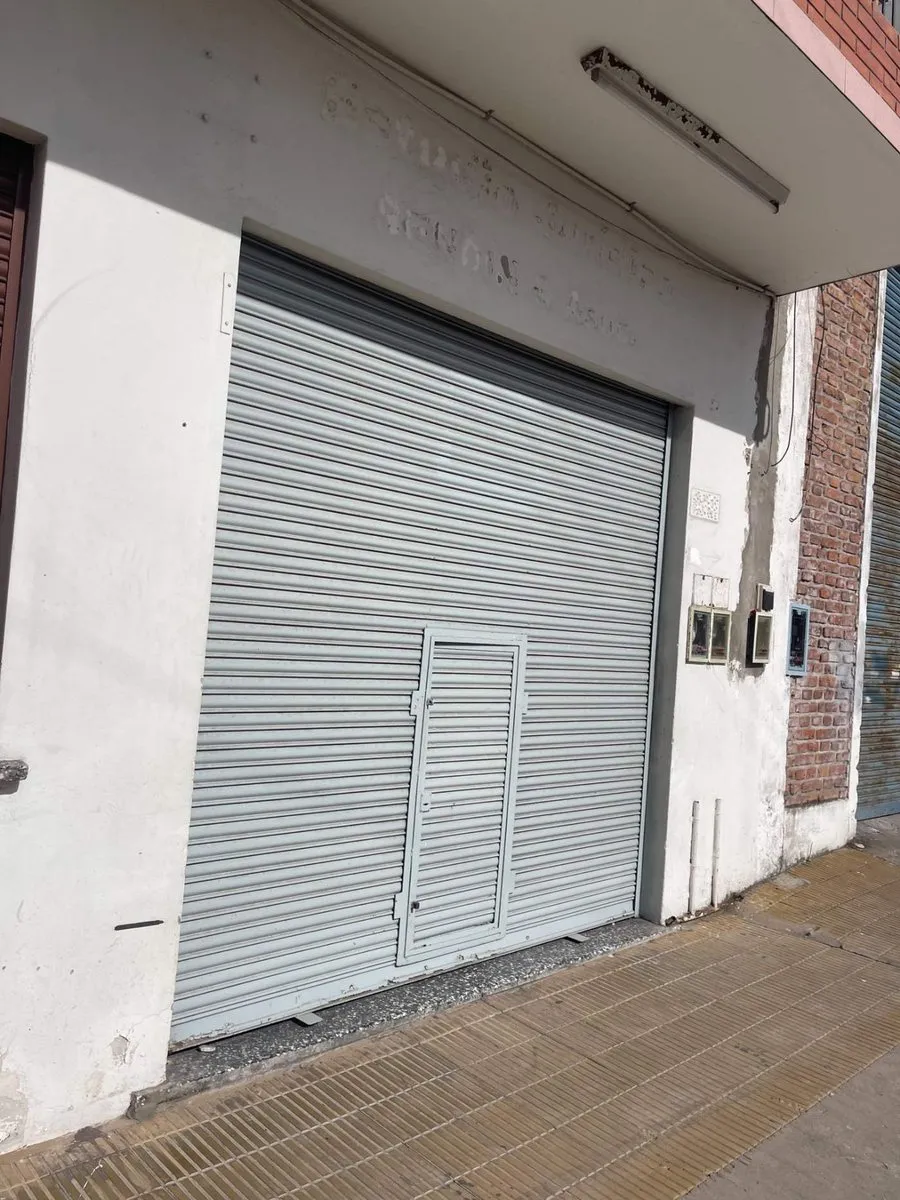 Local Comercial en Río Negro 900