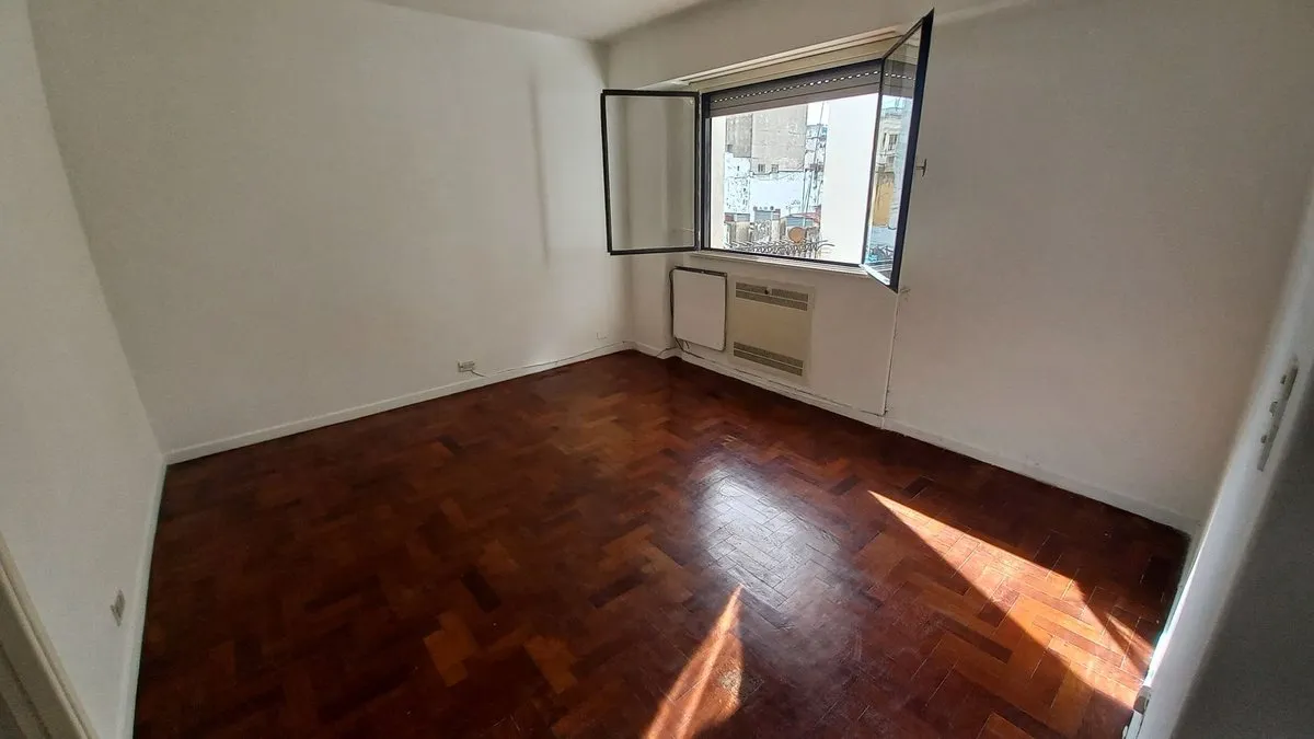Departamento en Avenida Belgrano 1400