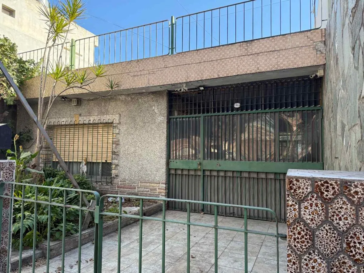 Casa en General Fructuoso Rivera 1600