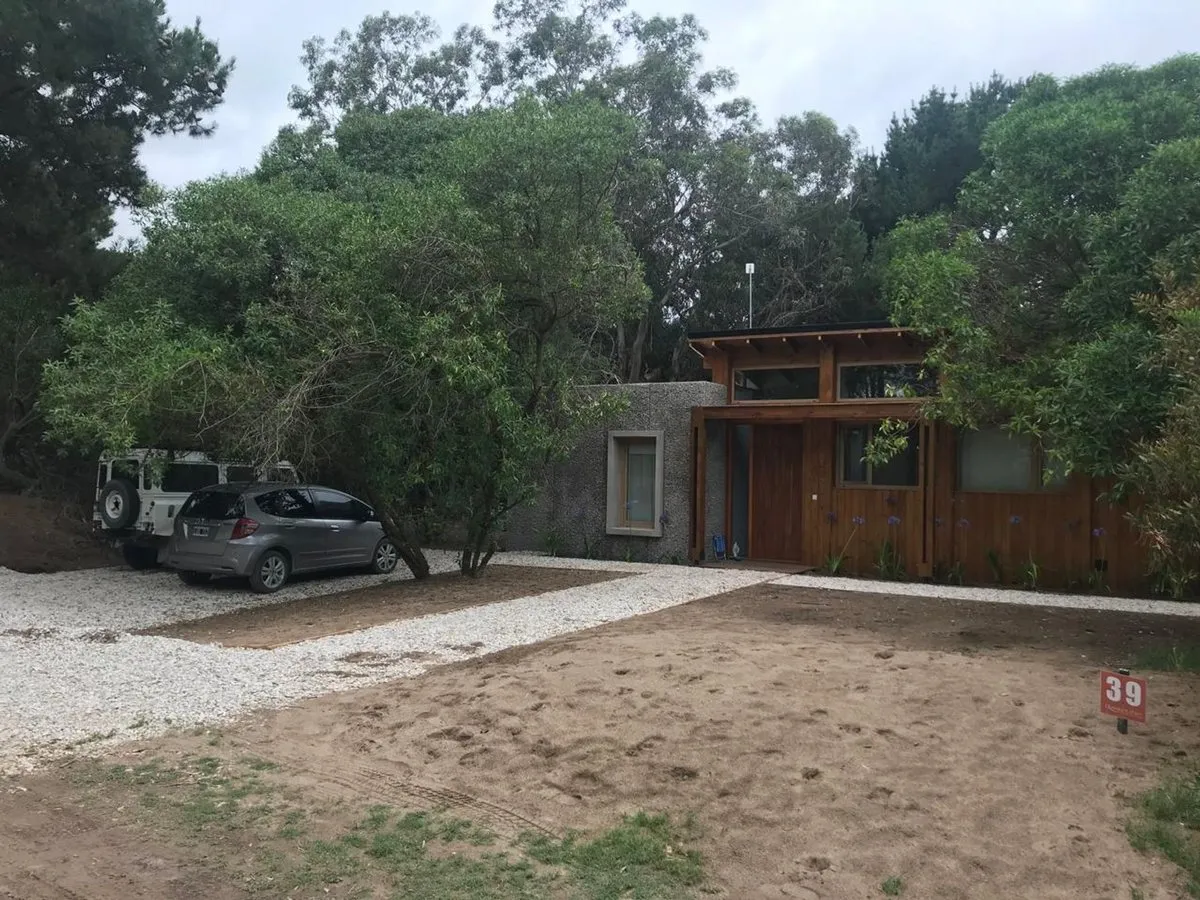 Casa en 563 Bis 200