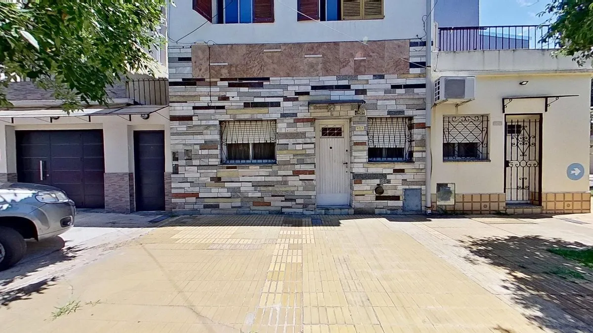 P H en Almirante Cordero 4500