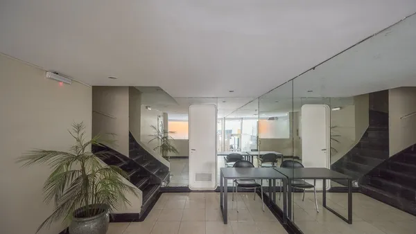 Local Comercial en Avenida Pueyrredón 1700