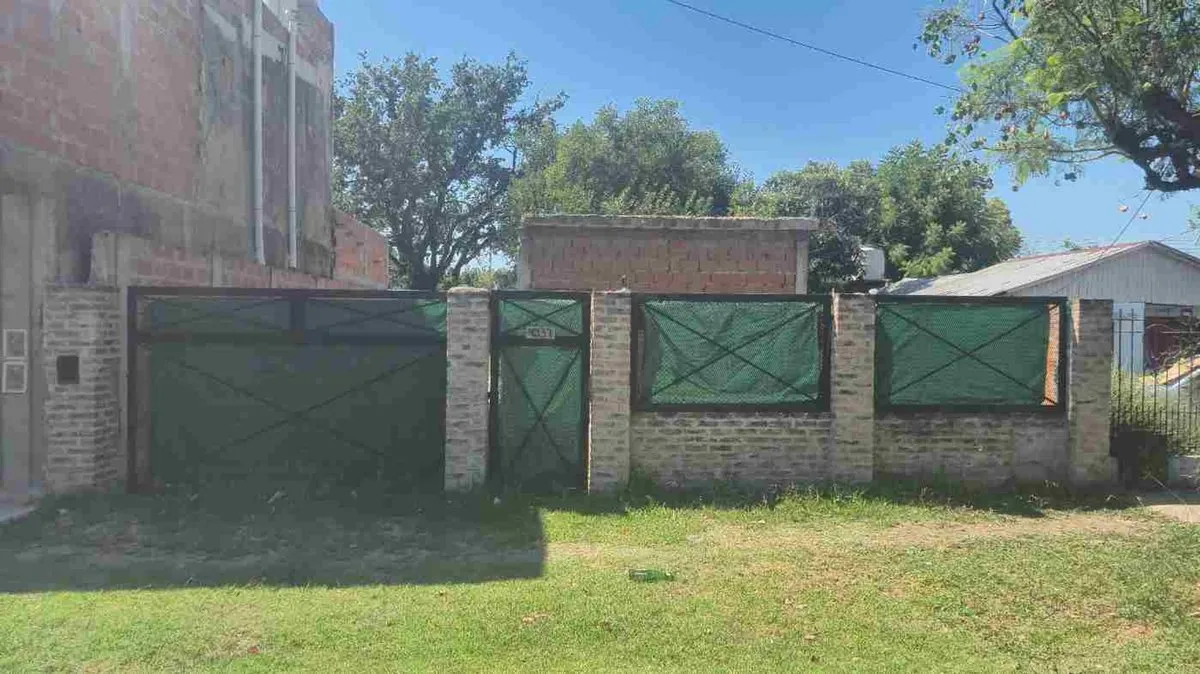 Lote en Carlos Vega 4300