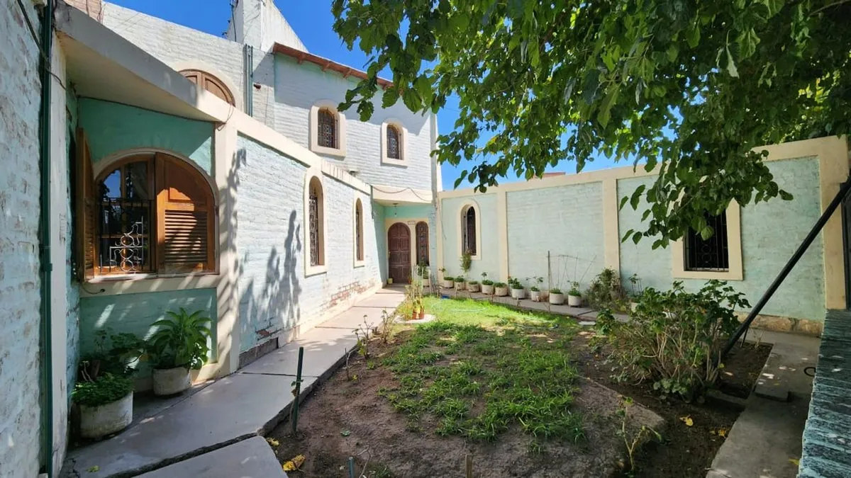 Casa en Manzana H Casa 2- Barrio Luz y Fuerza Ii 0