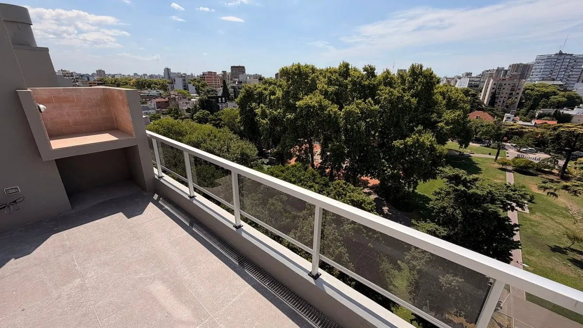 Departamento en Charlone 1400