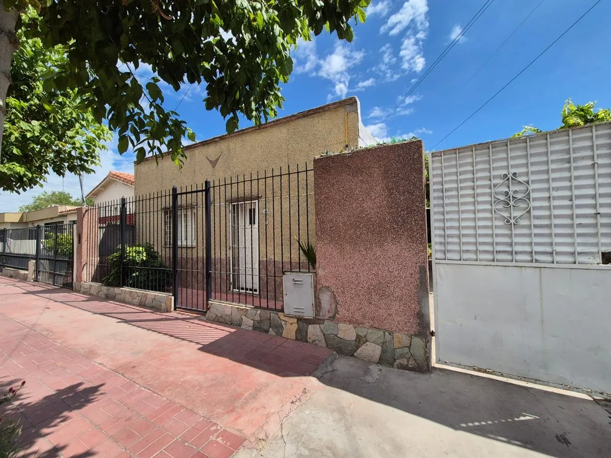 Casa en Paso de los Andes 500