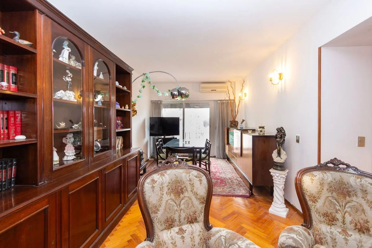 Departamento en Avenida Rivadavia 6100
