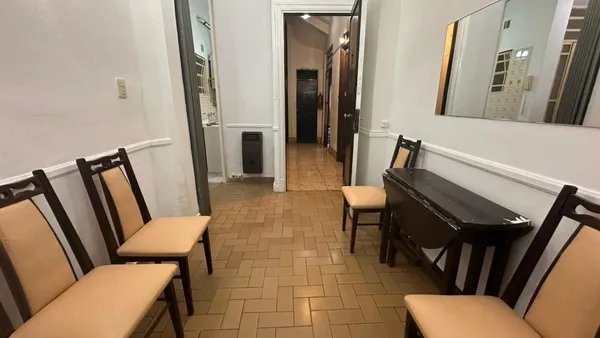 Departamento en Junín 200