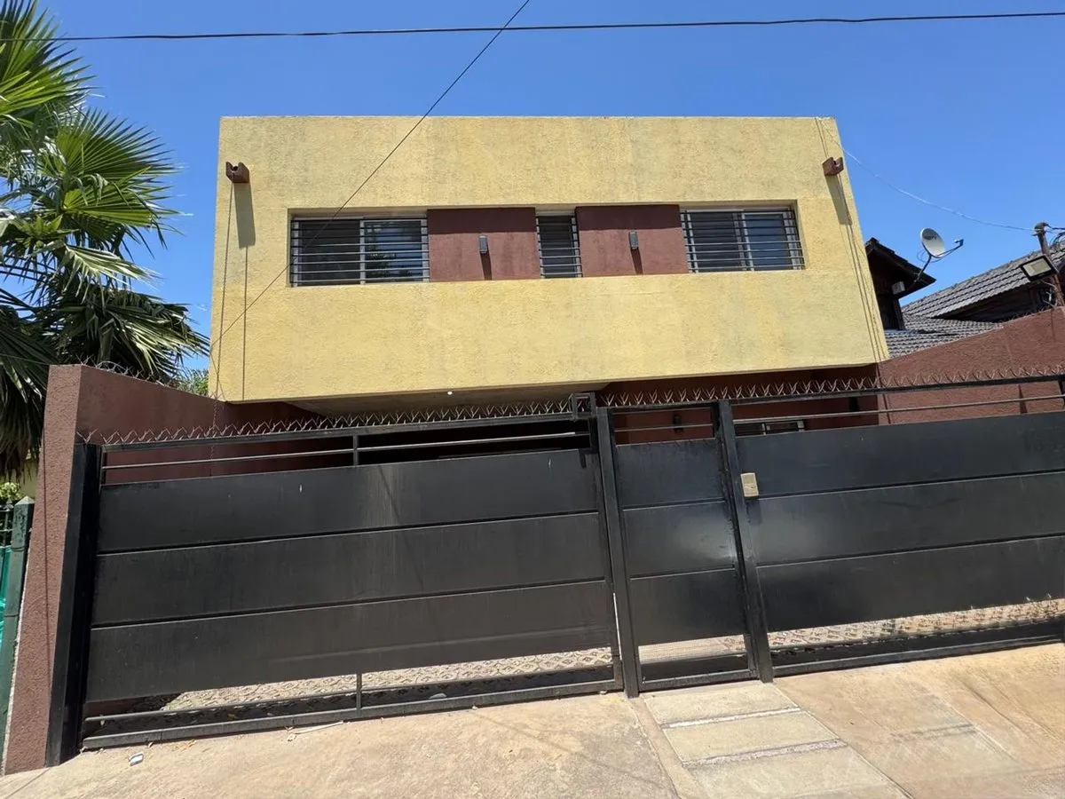 Casa en Evaristo Carriego 1300