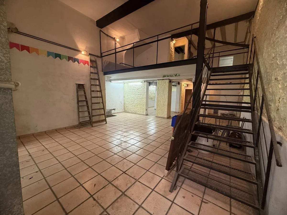 Local Comercial en Alberti 200