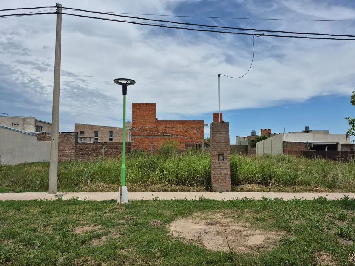 Lote en Avenida los Quinteros 3400