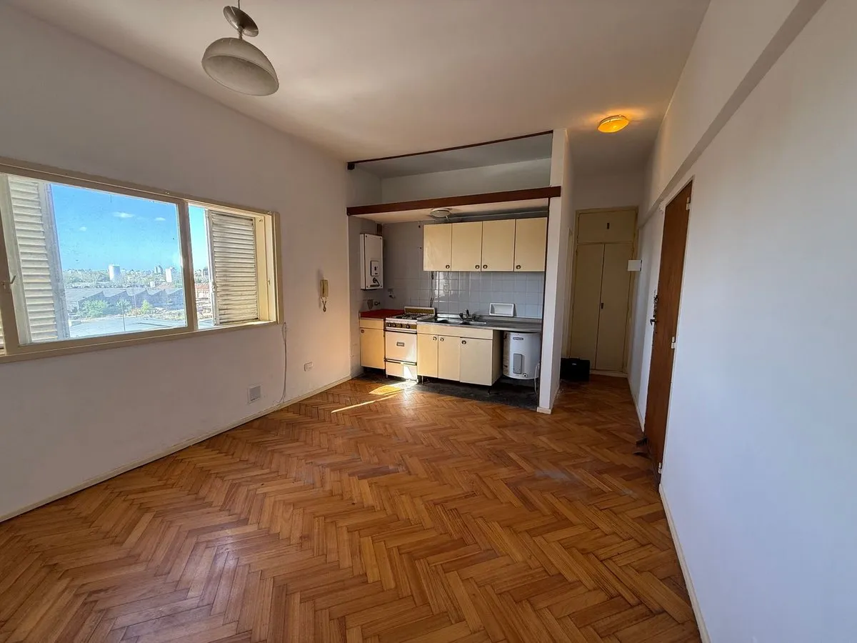 Departamento en Avenida Rivadavia 10900