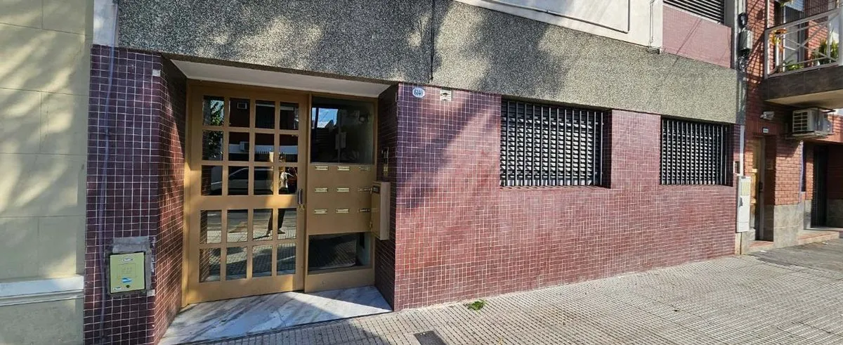 P H en Ercilla 6100