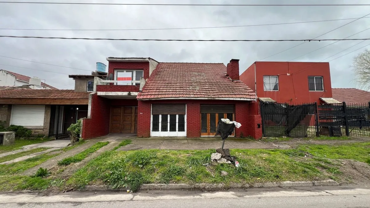Casa en Avenida Fray Luis Beltrán 5000