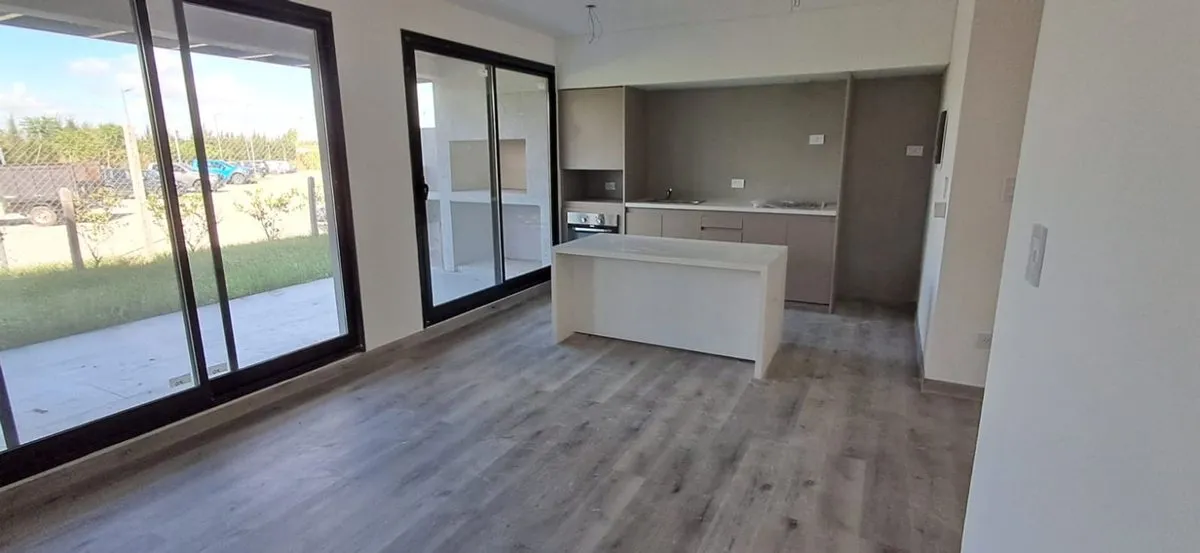 Departamento en Avenida de los Lagos 2100
