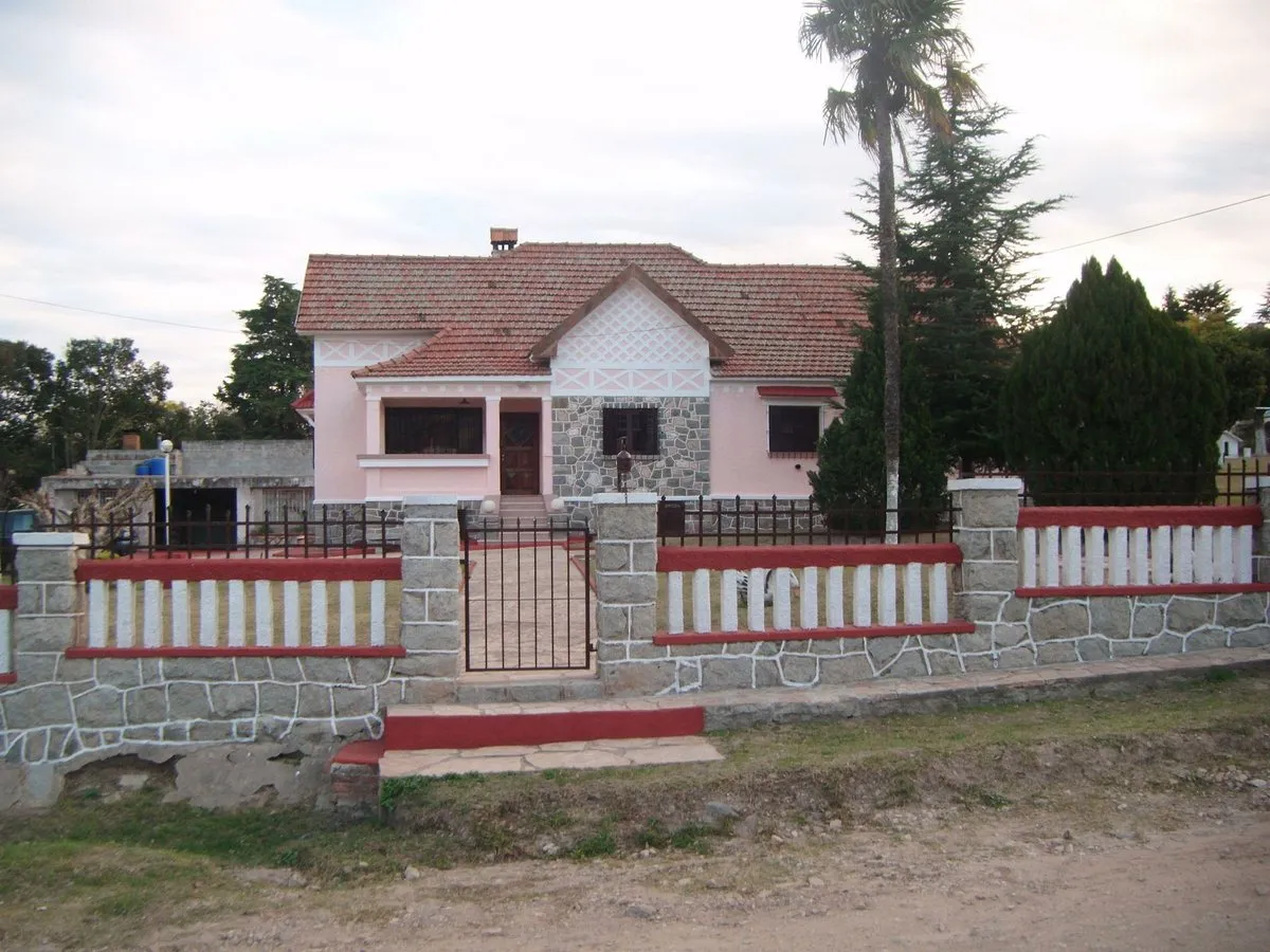 Casa en Capitán Mario Arruabarrena 1500