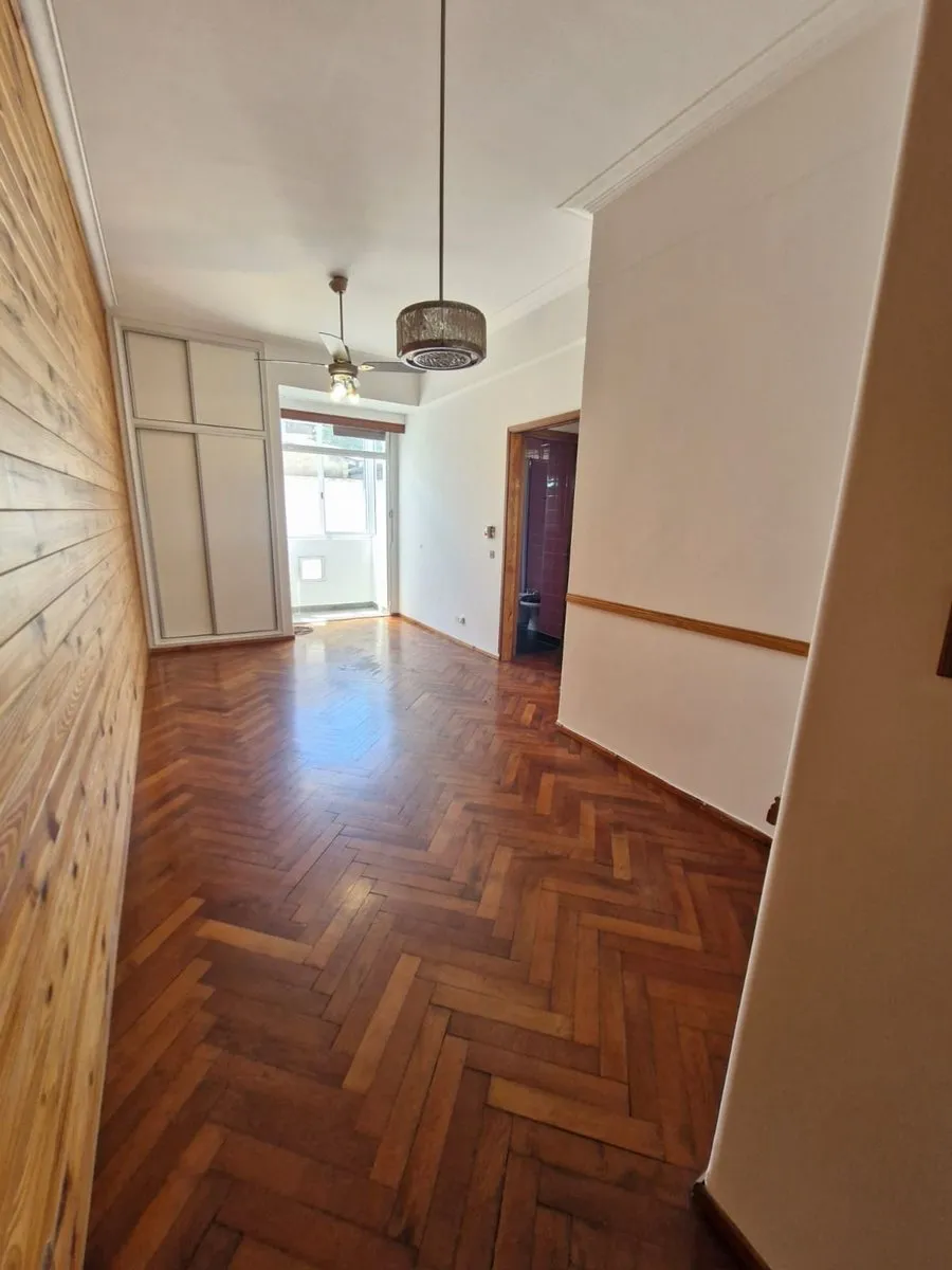 Departamento en Humberto 1º 2200