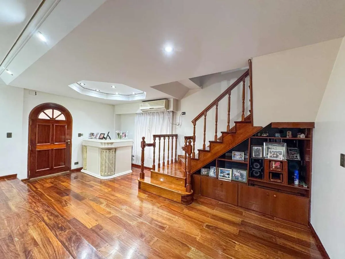 Casa en Carlos Pellegrini 3500