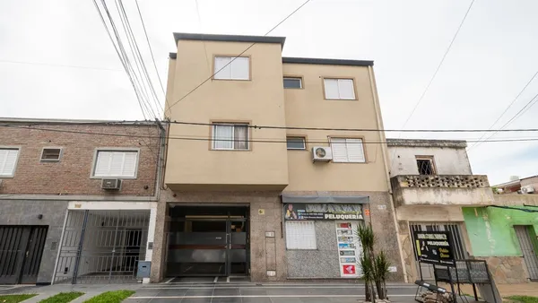 Departamento en Las Heras 5000
