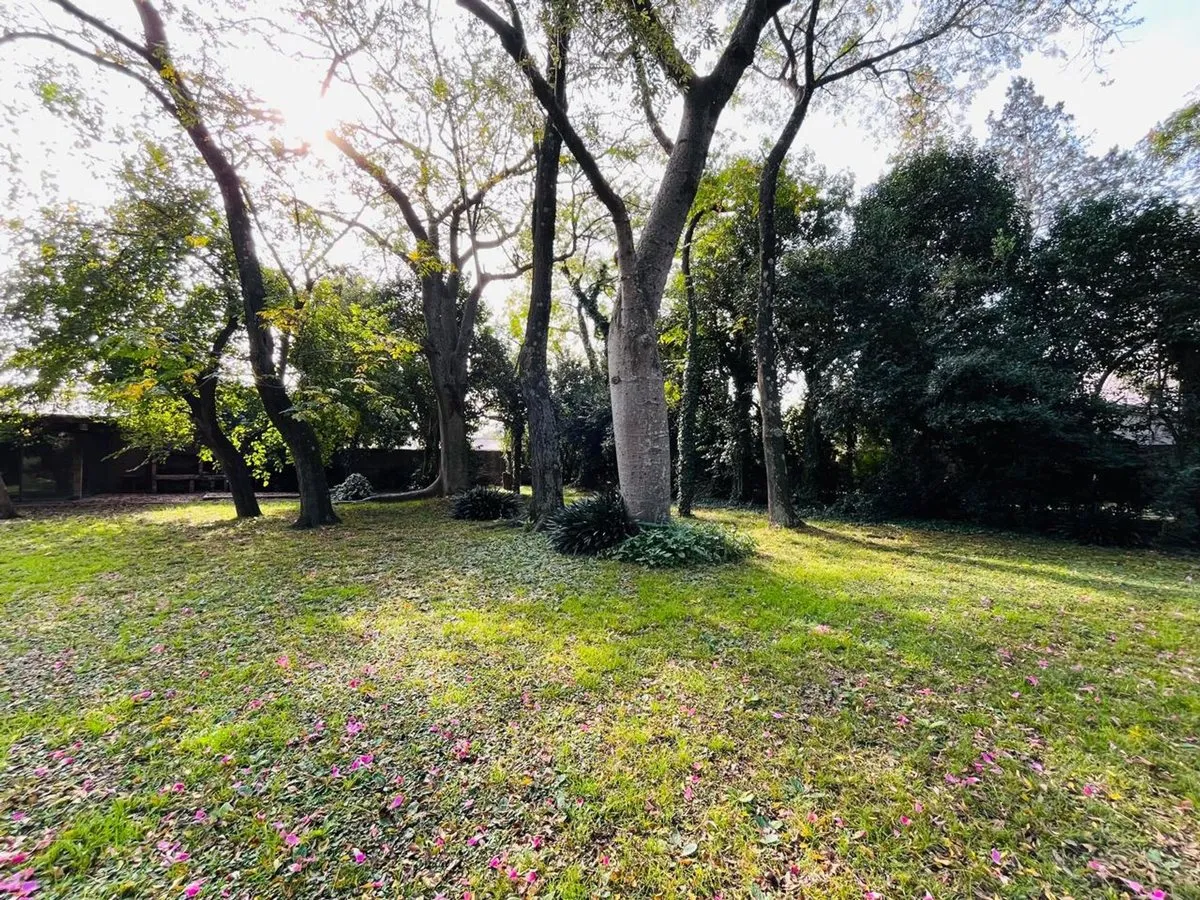 Lote en Santa María 1200