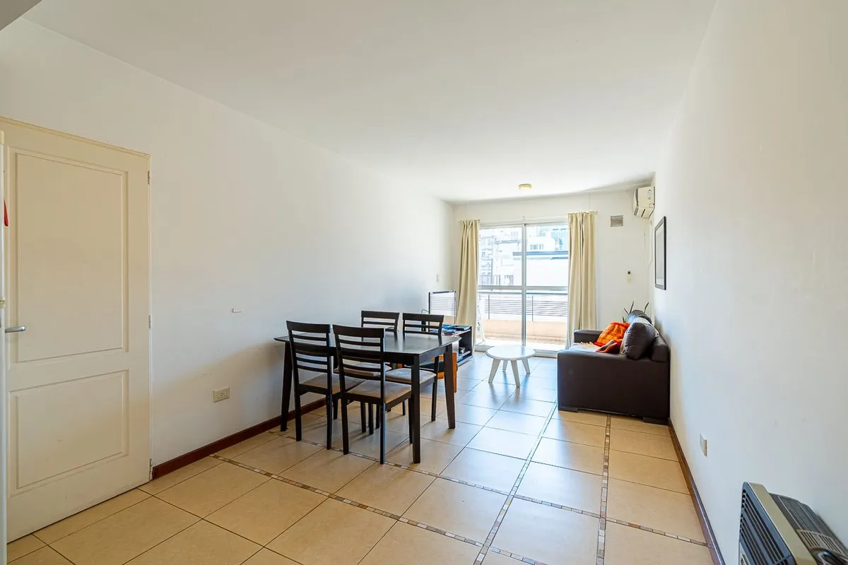 Departamento en Buenos Aires 900