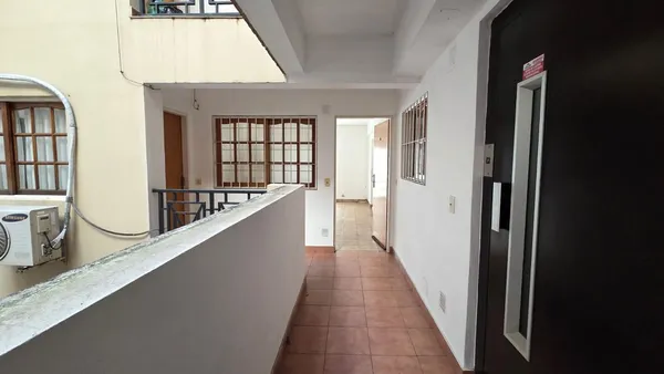 Departamento en General José de San Martín 800