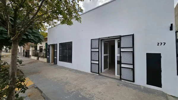Local Comercial en Perito Moreno 200