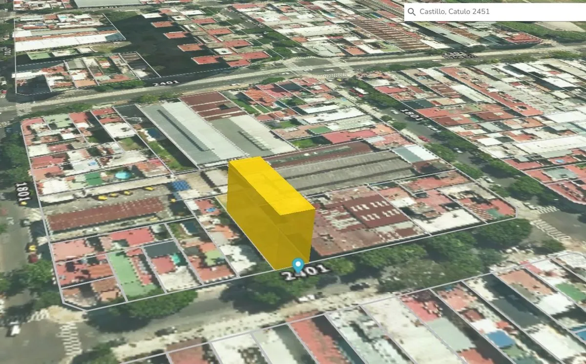 Lote en Catulo Castillo 2400