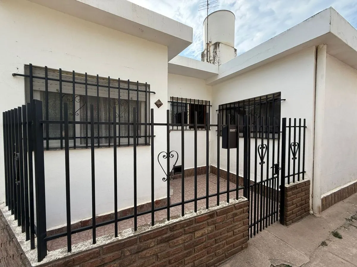 Casa en Pasaje Santucho 0