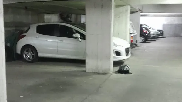 Cochera en Salcedo 3100