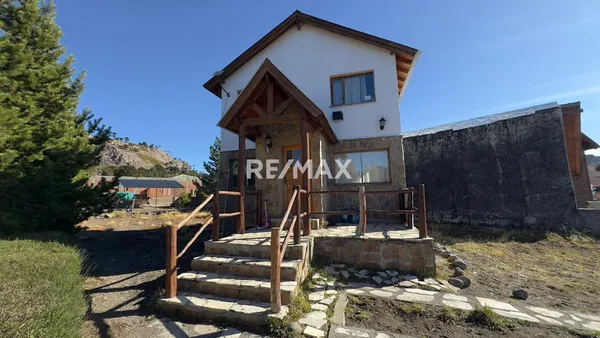 Casa en Los Pehuenes 0
