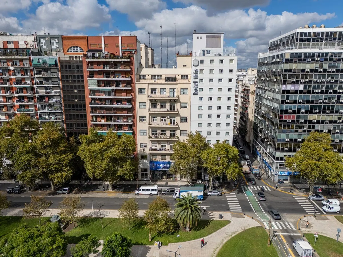 Departamento en Avenida Hipólito Yrigoyen 1500