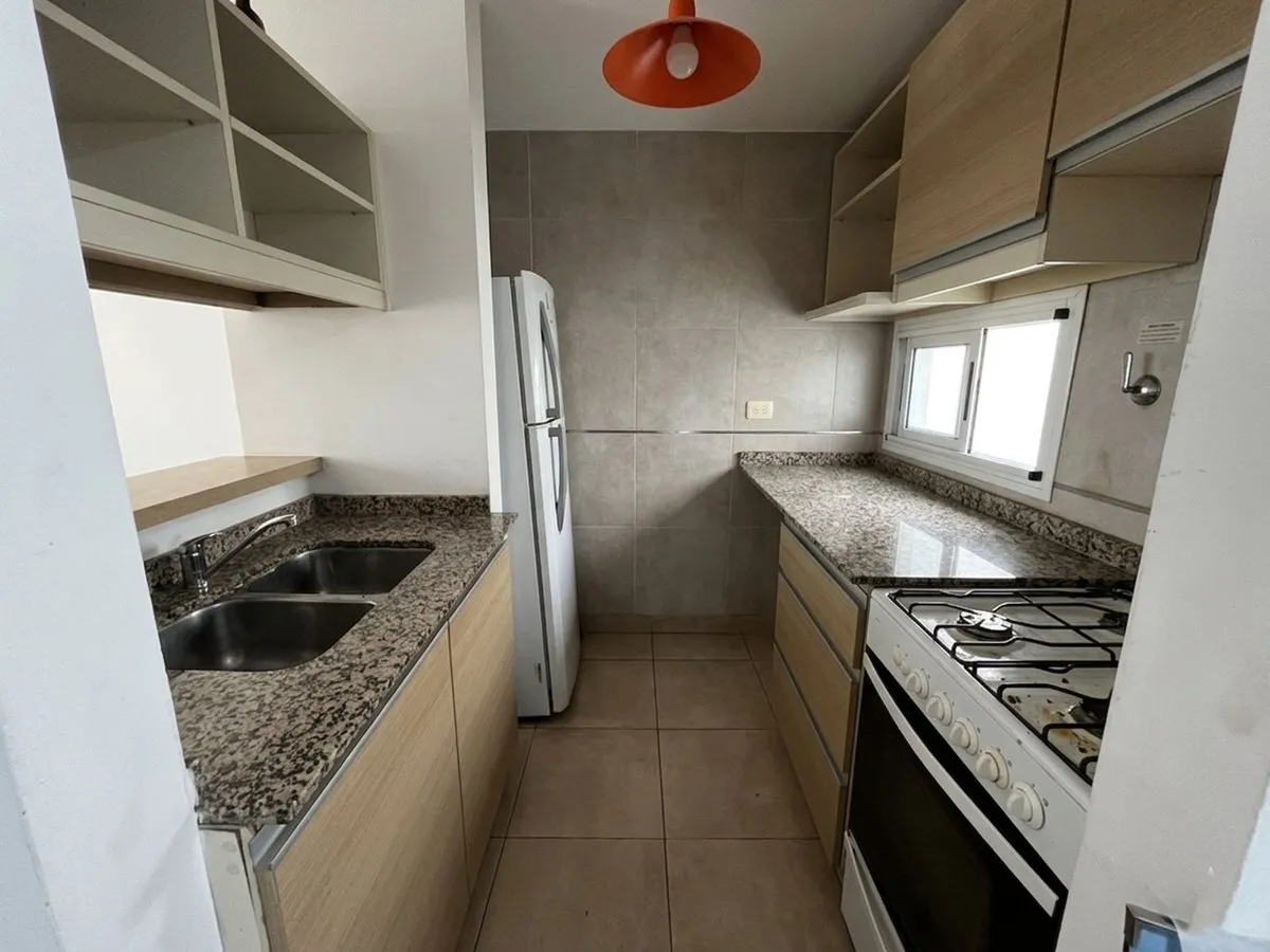 Departamento en Avenida Independencia 3600