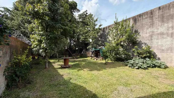 Casa en Avenida Alberdi 300