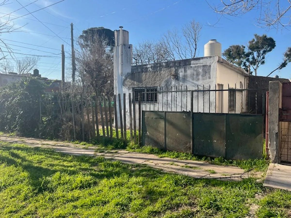 Casa en Calle 153 5600