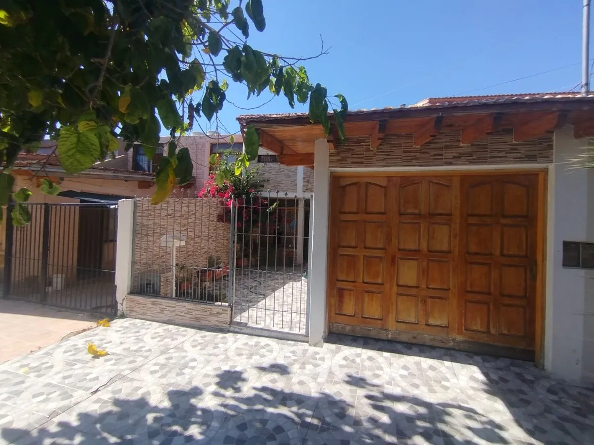 Casa en Guevara 3300