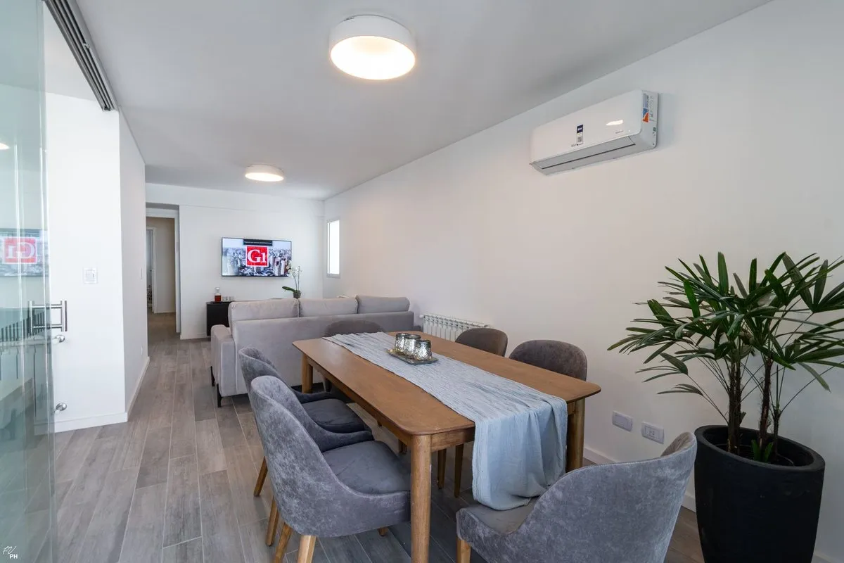 Departamento en Sarmiento 1500