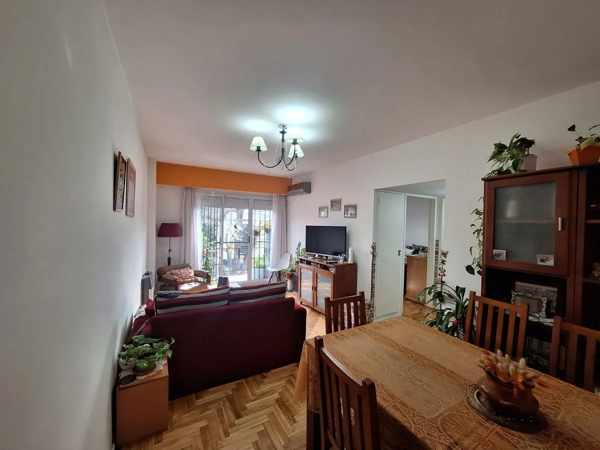 Departamento en Coronel Ramón Lorenzo Falcón 3700