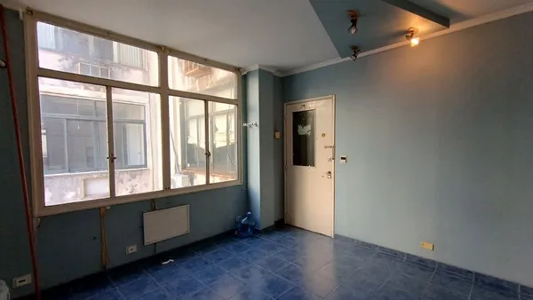 Oficina en Lavalle 1500