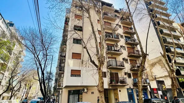 Departamento en Aguilar 2400