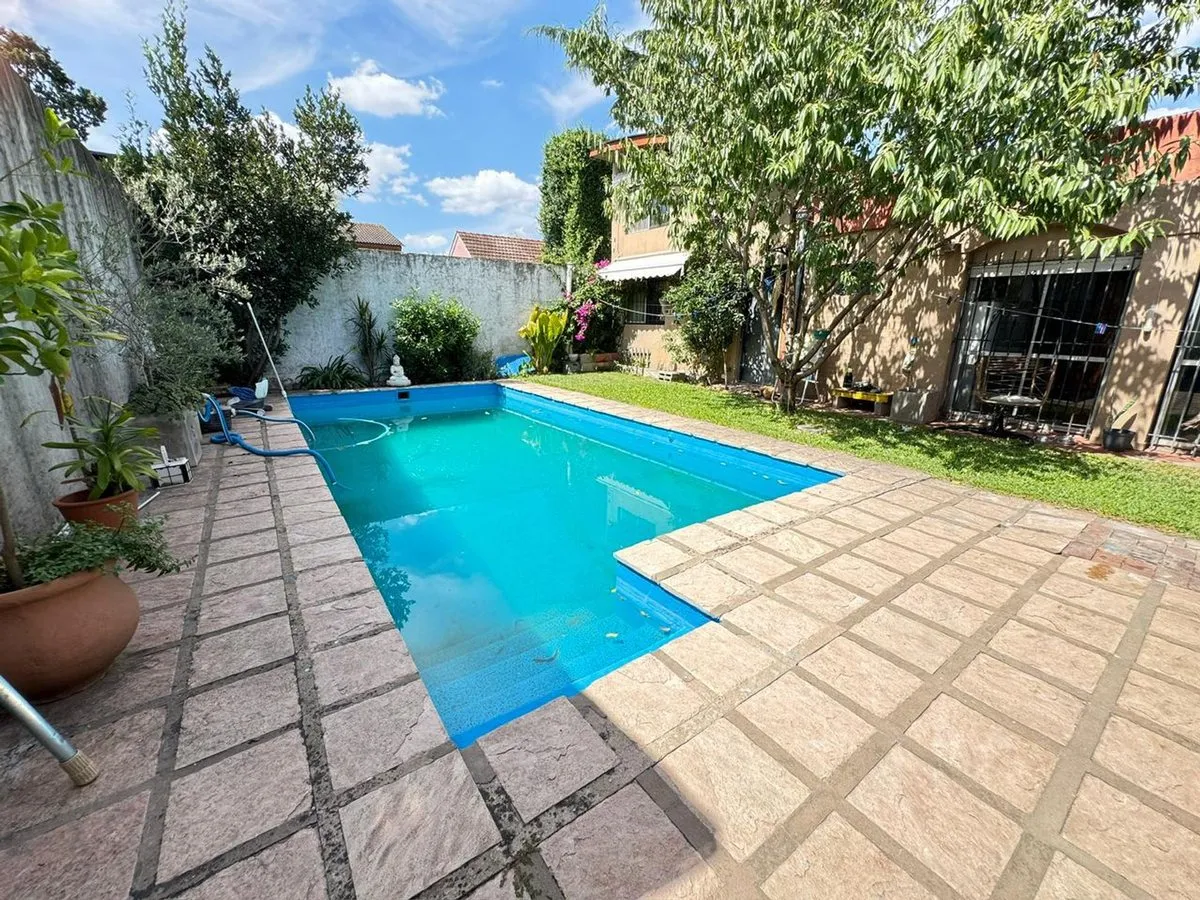 Casa en Armada Argentina 200