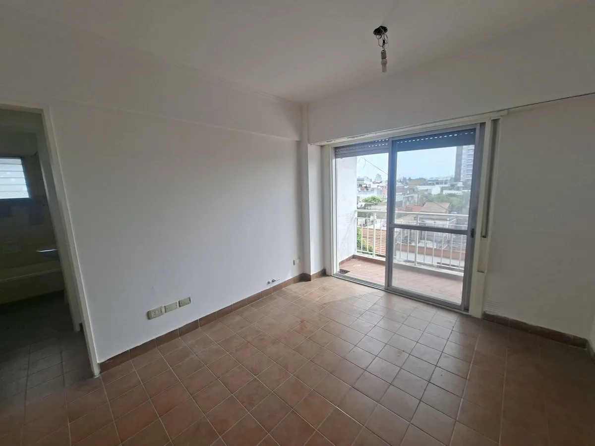 Departamento en Coronel Brandsen 6600