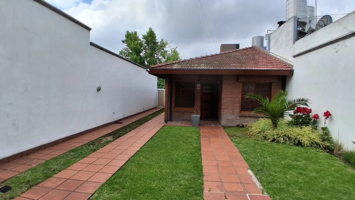 Casa en Avenida Calle Real 400