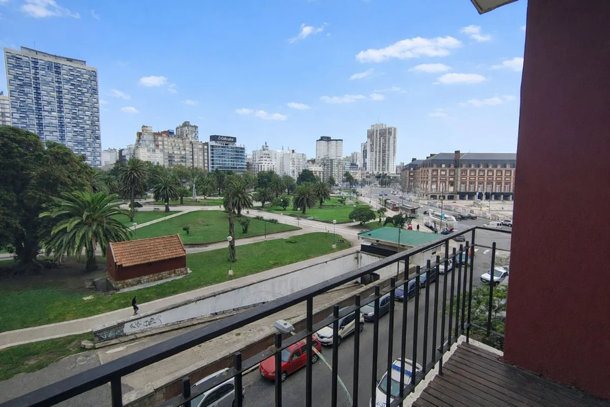 Departamento en Arenales 2100