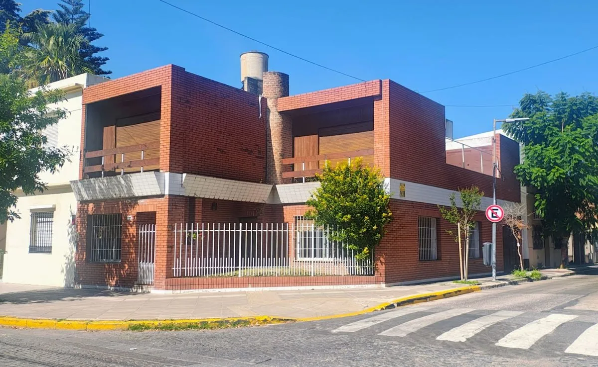Casa en Santo Tomé 5100
