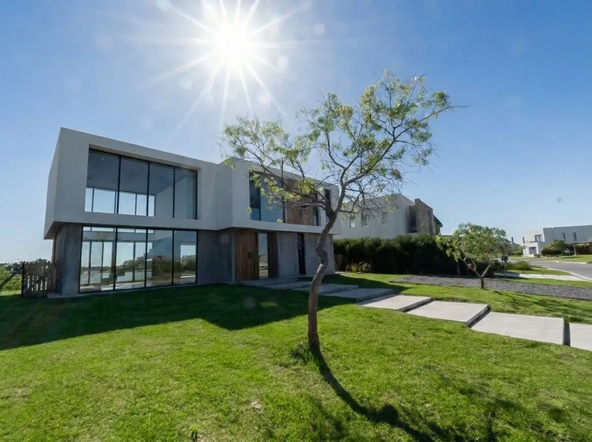 Casa en Country San Sebastián Zelaya, Provincia de Buenos Aires 100