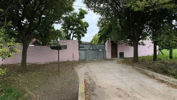 Casa en Monseñor Miguel de Andrea 400