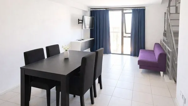 Departamento en Alberto Demiddi 4500