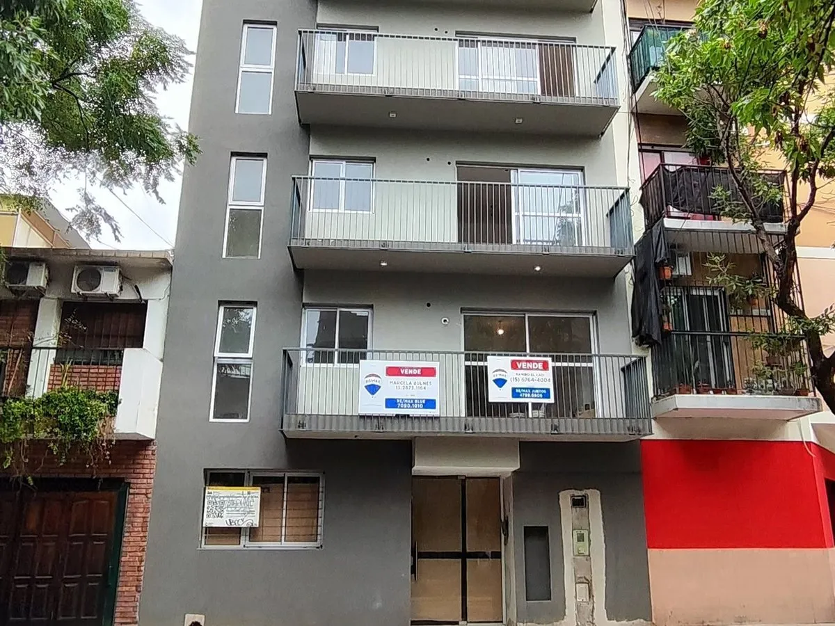 Departamento en Carlos Calvo 2500